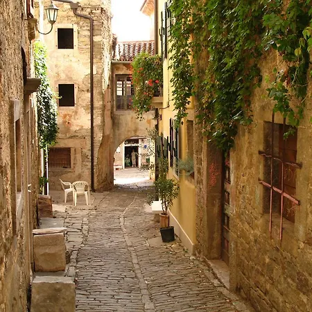 Fabijanko Oldtown Τρογκίρ